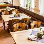 Hotel-restaurant Bauer-keller Ξενοδοχείο 3*