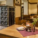 Ξενοδοχείο Hotel-restaurant Bauer-keller 3*